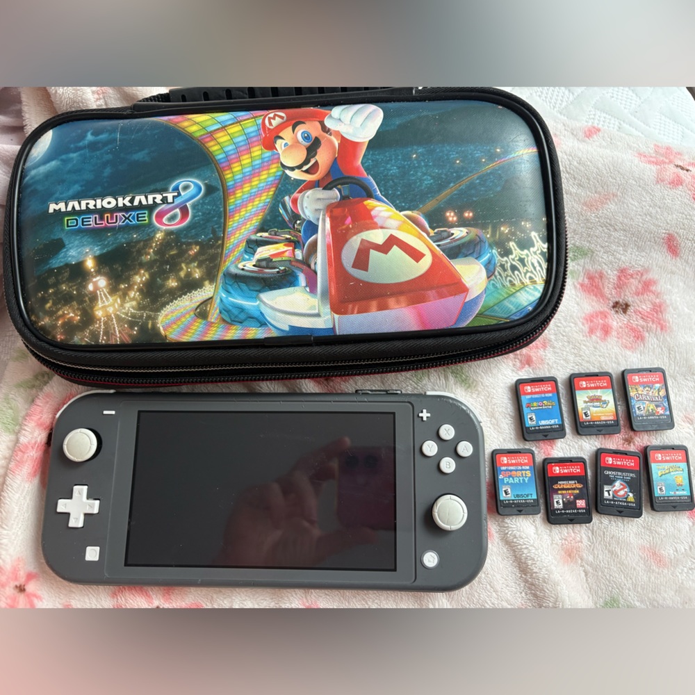 Nintendo Switch Lite bundle